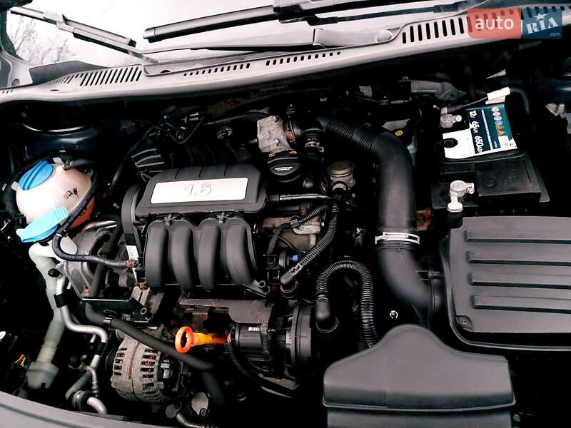 Мінівен Volkswagen Touran 2007 в Чернівцях фото 27 Мінівен Volkswagen Touran 2007 в Чернівцях