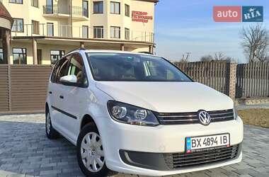 Минивэн Volkswagen Touran 2011 в Староконстантинове