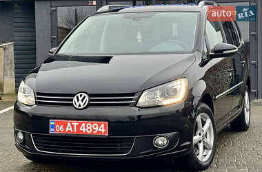 Минивэн Volkswagen Touran 2014 в Житомире