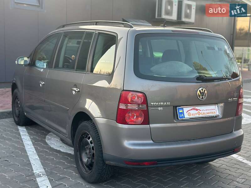 Минивэн Volkswagen Touran 2009 в Одессе