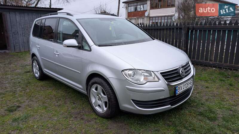 Минивэн Volkswagen Touran 2007 в Шепетовке фото 4 Минивэн Volkswagen Touran 2007 в Шепетовке