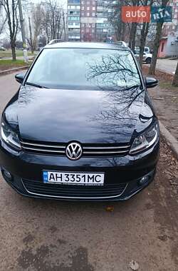Минивэн Volkswagen Touran 2015 в Краматорске
