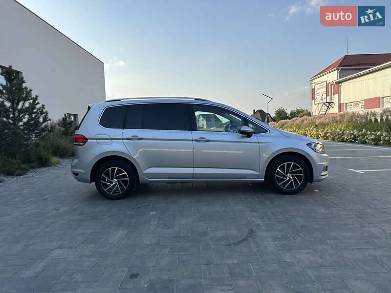 Микровэн Volkswagen Touran 2020 в Луцке