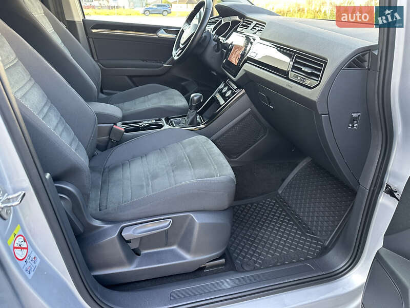 Микровэн Volkswagen Touran 2020 в Луцке