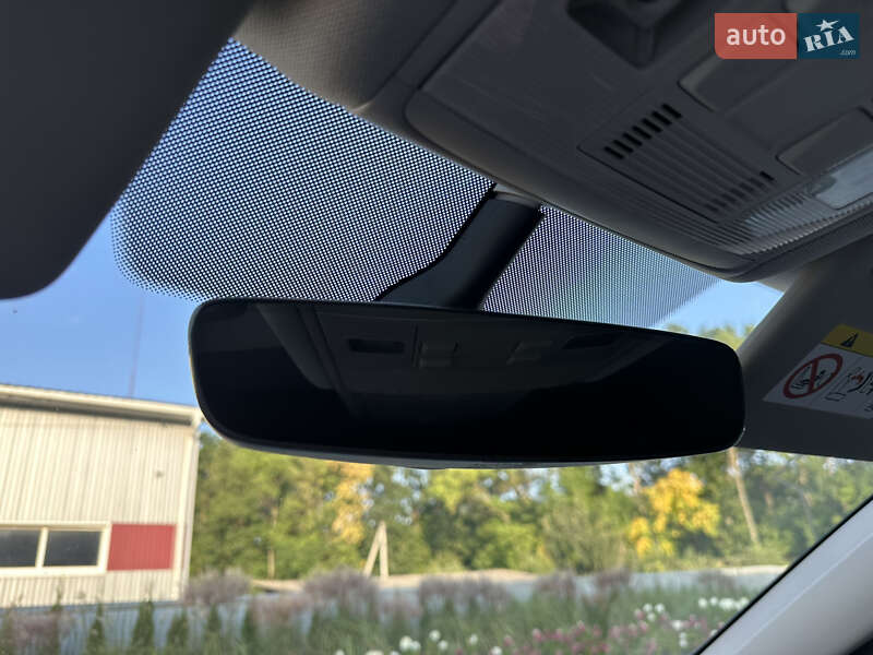 Микровэн Volkswagen Touran 2020 в Луцке