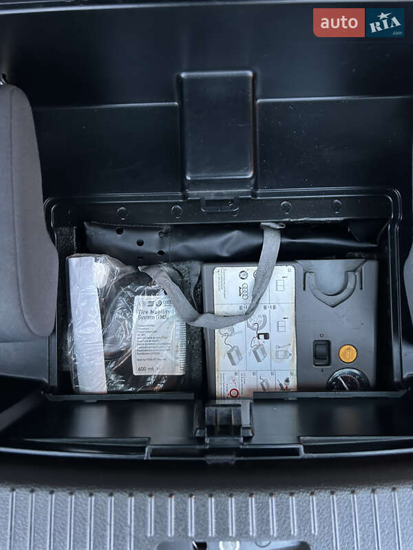 Минивэн Volkswagen Touran 2009 в Золотоноше