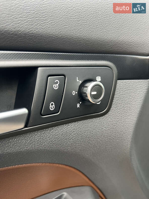 Минивэн Volkswagen Touran 2013 в Житомире фото 23 Минивэн Volkswagen Touran 2013 в Житомире