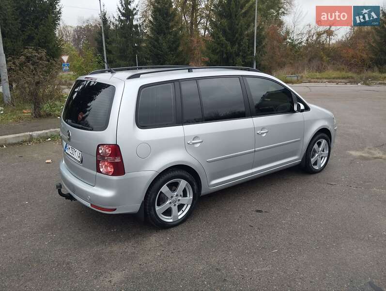 Минивэн Volkswagen Touran 2007 в Бердичеве