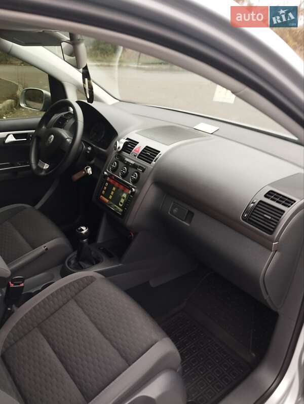 Минивэн Volkswagen Touran 2007 в Бердичеве