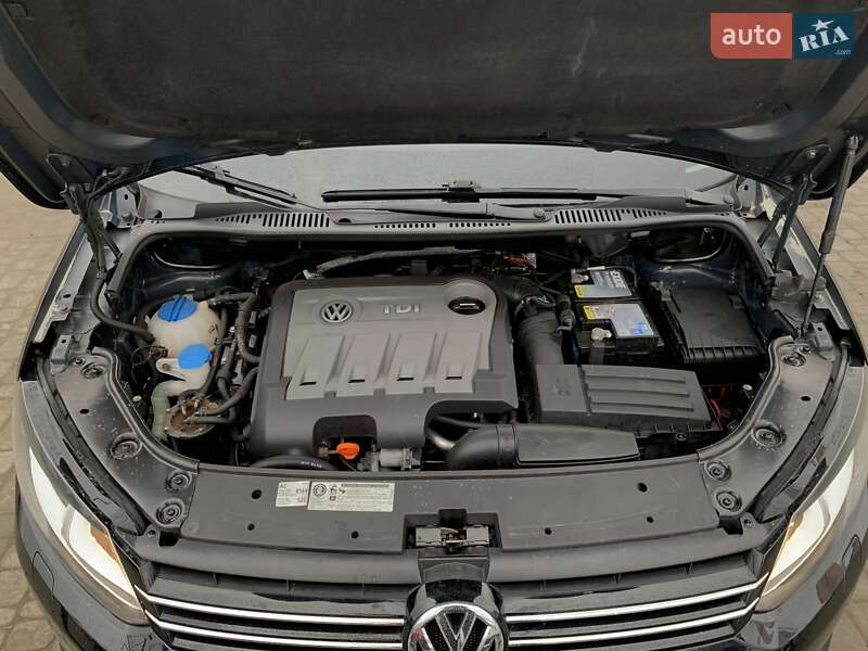 Мінівен Volkswagen Touran 2011 в Бердичеві