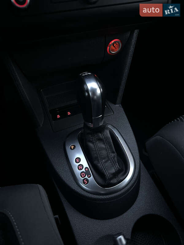 Минивэн Volkswagen Touran 2013 в Сарнах фото 52 Минивэн Volkswagen Touran 2013 в Сарнах