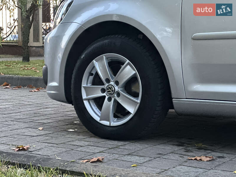 Минивэн Volkswagen Touran 2013 в Сарнах фото 56 Минивэн Volkswagen Touran 2013 в Сарнах