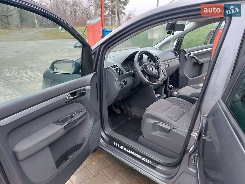 Мінівен Volkswagen Touran 2005 в Сторожинці фото 19 Мінівен Volkswagen Touran 2005 в Сторожинці