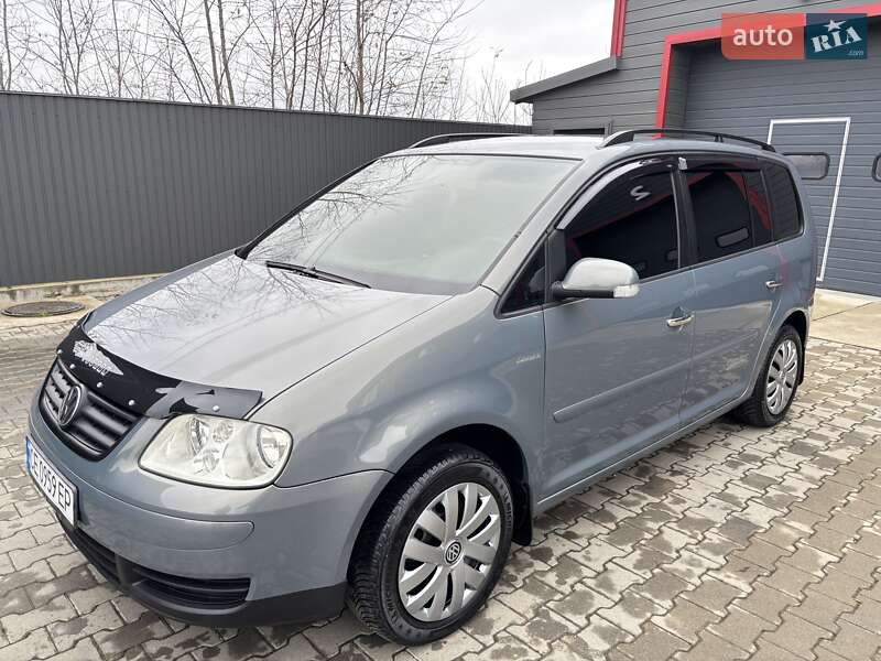 Минивэн Volkswagen Touran 2004 в Черновцах фото 10 Минивэн Volkswagen Touran 2004 в Черновцах