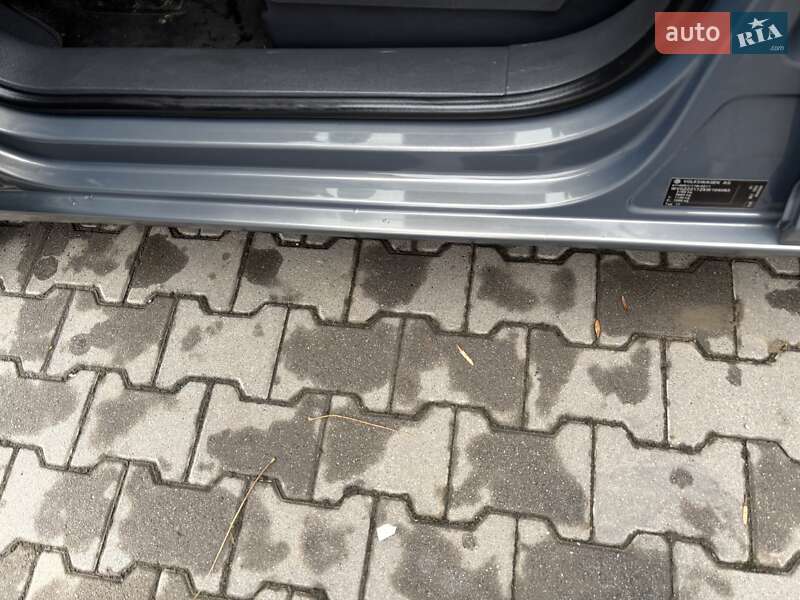 Минивэн Volkswagen Touran 2004 в Черновцах фото 34 Минивэн Volkswagen Touran 2004 в Черновцах