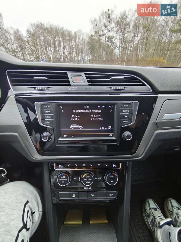 Микровэн Volkswagen Touran 2016 в Славуте