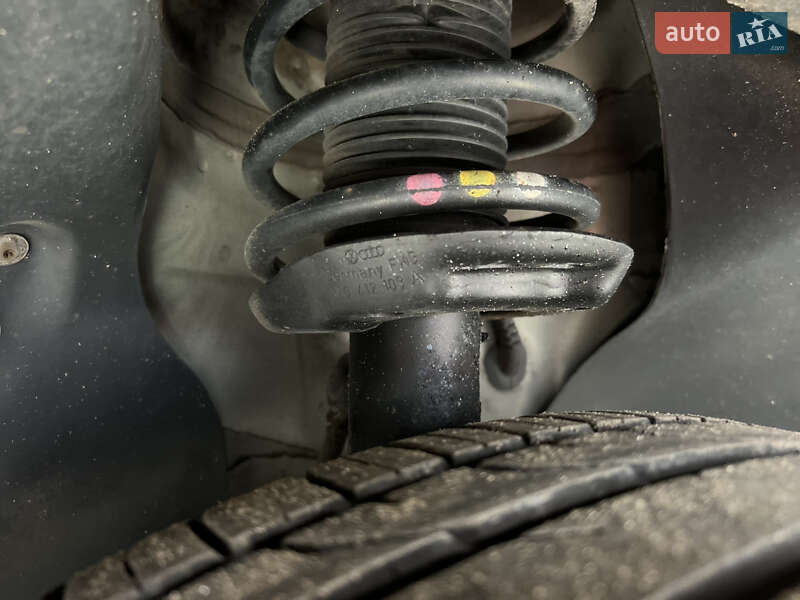 Минивэн Volkswagen Touran 2007 в Лубнах