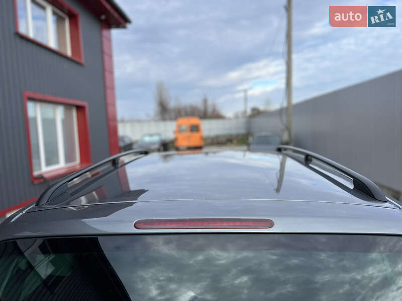 Минивэн Volkswagen Touran 2007 в Лубнах