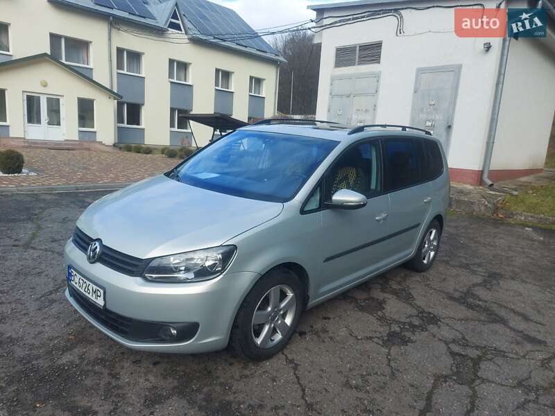 Volkswagen Touran 2015