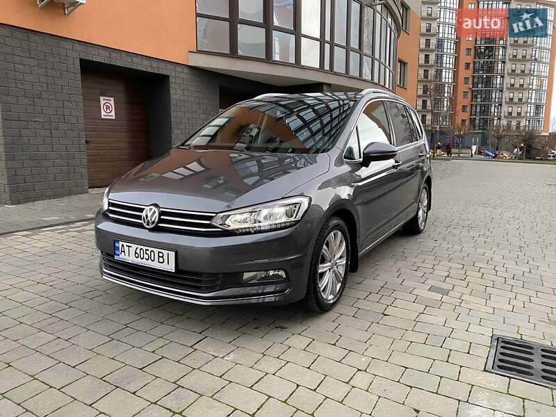 Микровэн Volkswagen Touran 2016 в Ивано-Франковске фото 7 Микровэн Volkswagen Touran 2016 в Ивано-Франковске