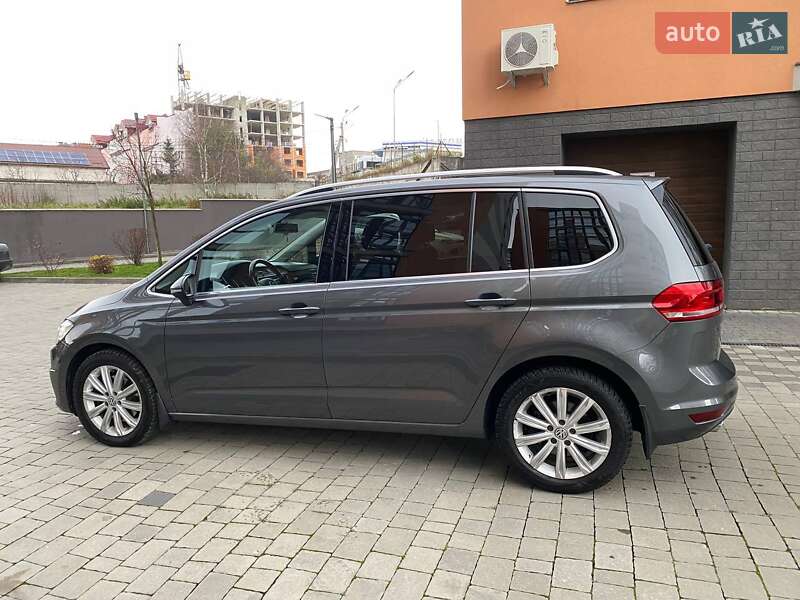 Микровэн Volkswagen Touran 2016 в Ивано-Франковске фото 20 Микровэн Volkswagen Touran 2016 в Ивано-Франковске