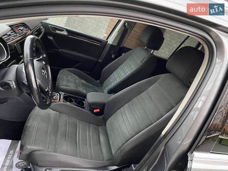 Микровэн Volkswagen Touran 2016 в Ивано-Франковске фото 44 Микровэн Volkswagen Touran 2016 в Ивано-Франковске