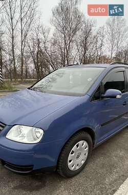 Мінівен Volkswagen Touran 2005 в Чернігові