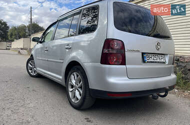 Мінівен Volkswagen Touran 2008 в Одесі
