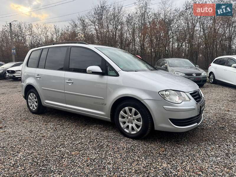 Volkswagen Touran 2009