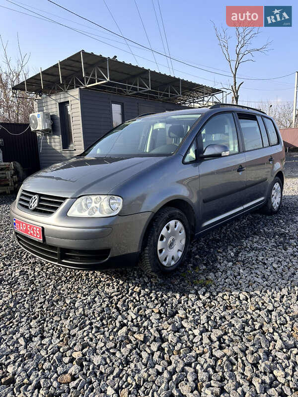 Volkswagen Touran 2004