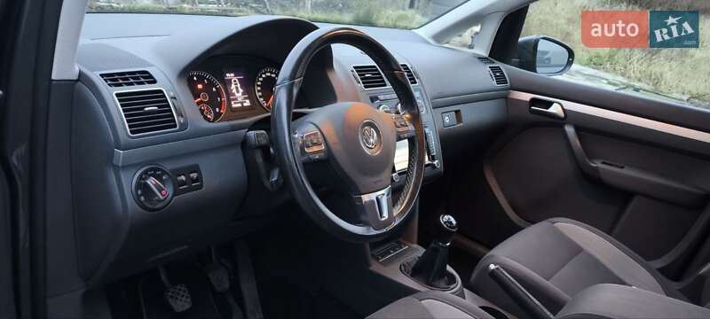 Минивэн Volkswagen Touran 2013 в Мукачево фото 22 Минивэн Volkswagen Touran 2013 в Мукачево