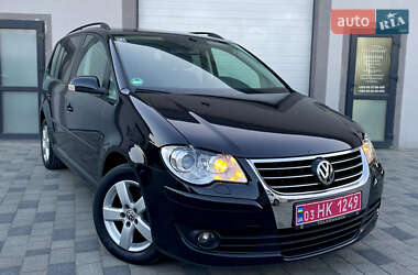 Мінівен Volkswagen Touran 2008 в Дрогобичі