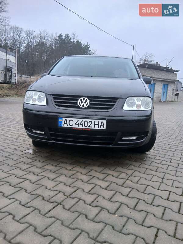 Минивэн Volkswagen Touran 2004 в Луцке фото 7 Минивэн Volkswagen Touran 2004 в Луцке