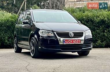 Минивэн Volkswagen Touran 2008 в Умани
