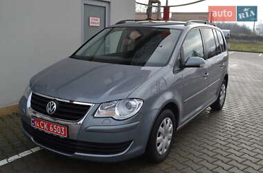 Минивэн Volkswagen Touran 2008 в Виннице
