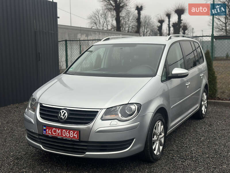 Volkswagen Touran 2010