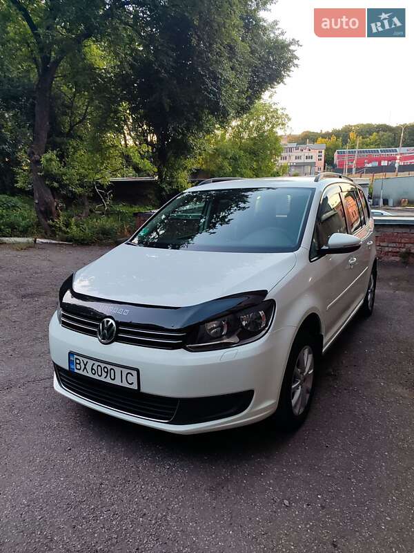 Volkswagen Touran 2014