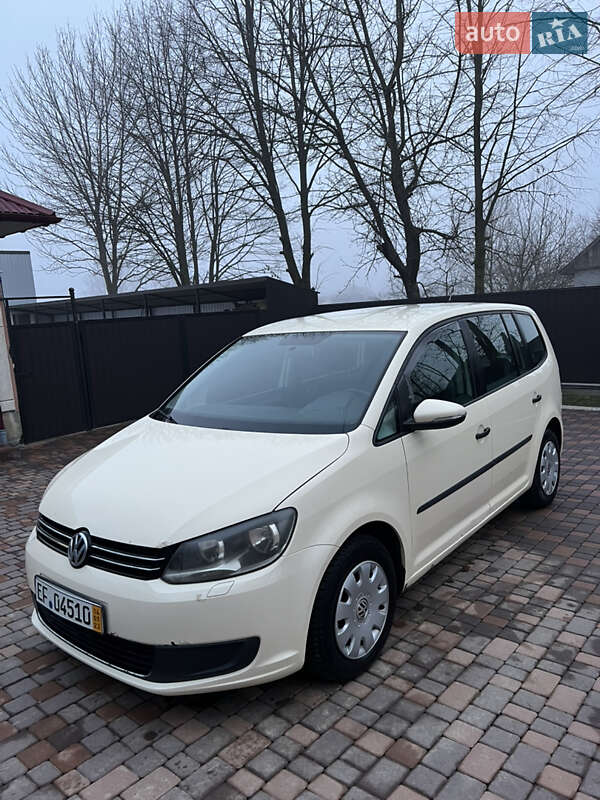 Volkswagen Touran 2014
