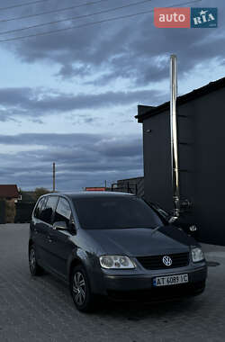 Мінівен Volkswagen Touran 2003 в Косові