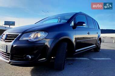 Минивэн Volkswagen Touran 2007 в Львове