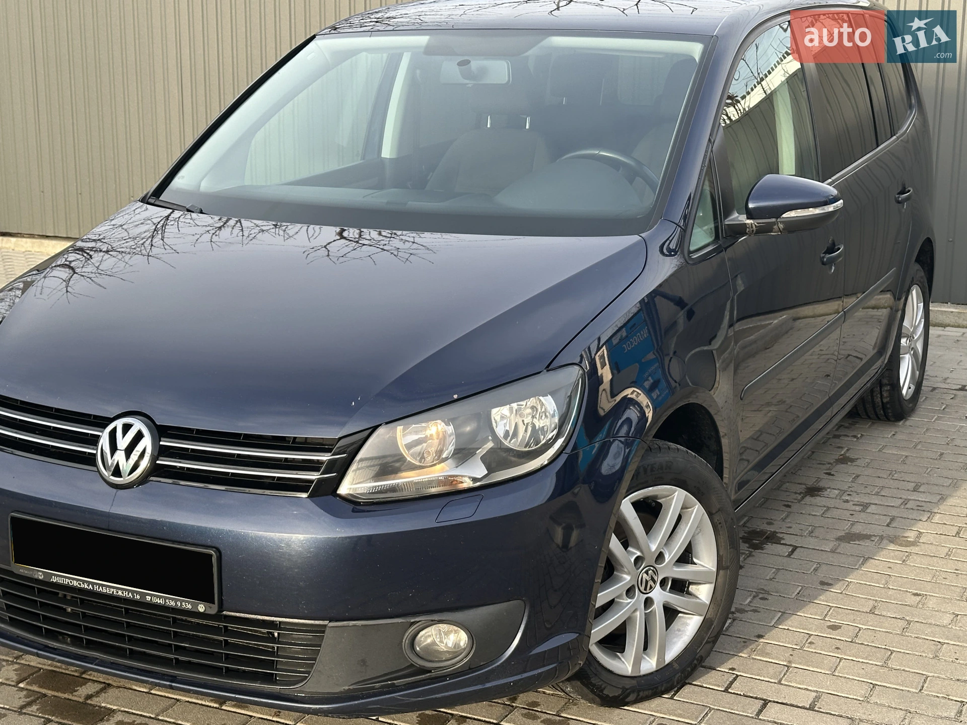 Volkswagen Touran 2011р