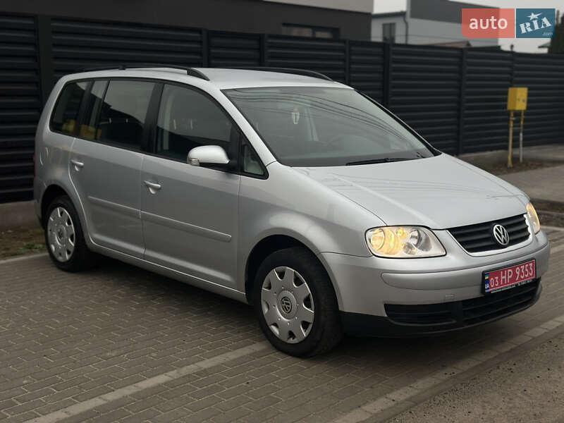 Volkswagen Touran 2004