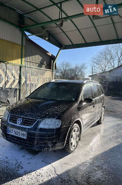 Минивэн Volkswagen Touran 2004 в Заболотове