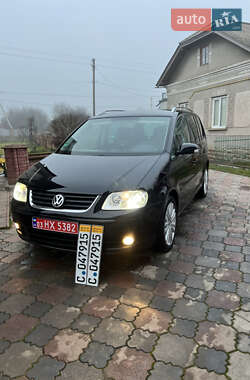 Мінівен Volkswagen Touran 2006 в Теребовлі