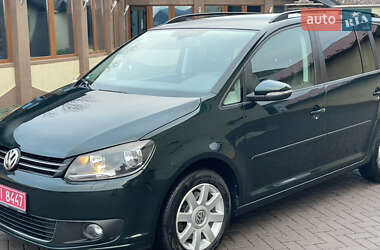 Минивэн Volkswagen Touran 2015 в Виноградове