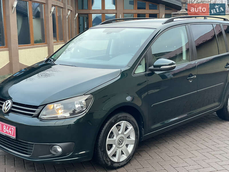 Volkswagen Touran 2015