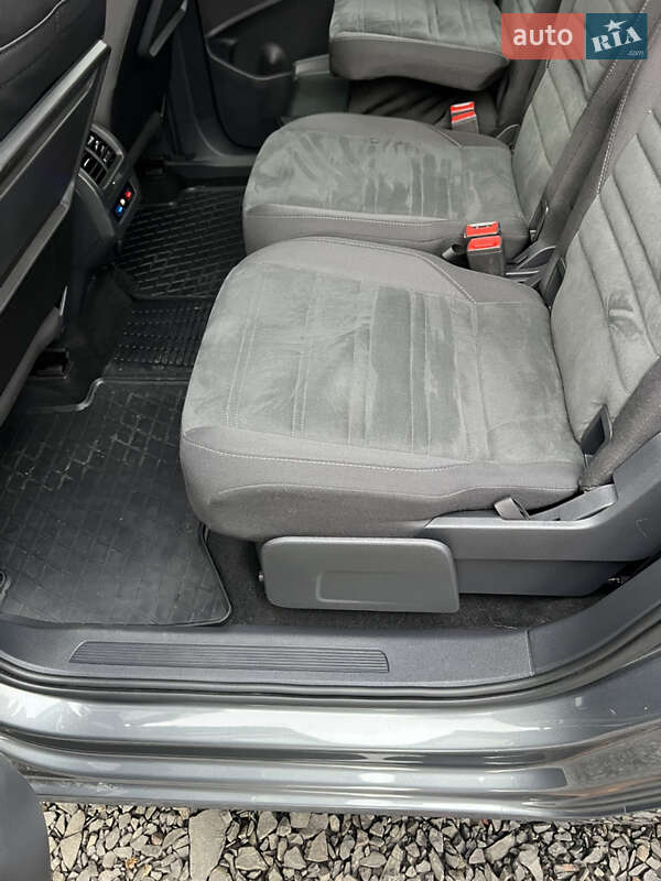 Мікровен Volkswagen Touran 2019 в Ковелі