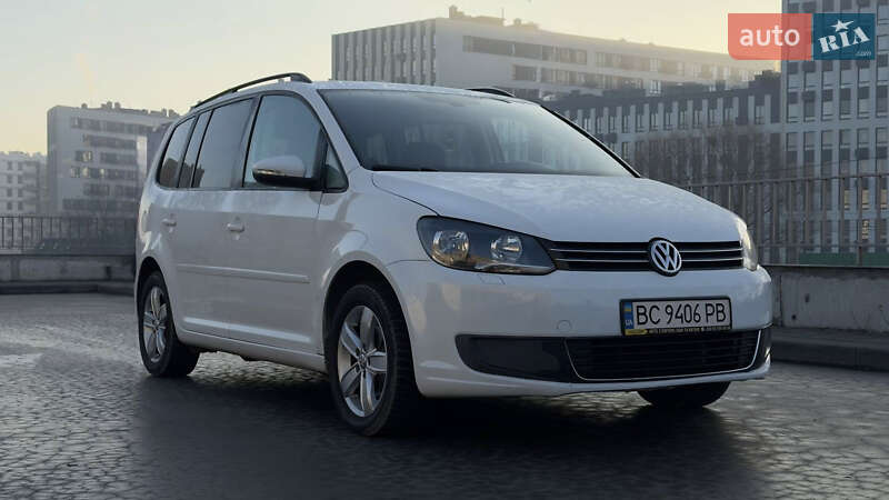 Volkswagen Touran 2014