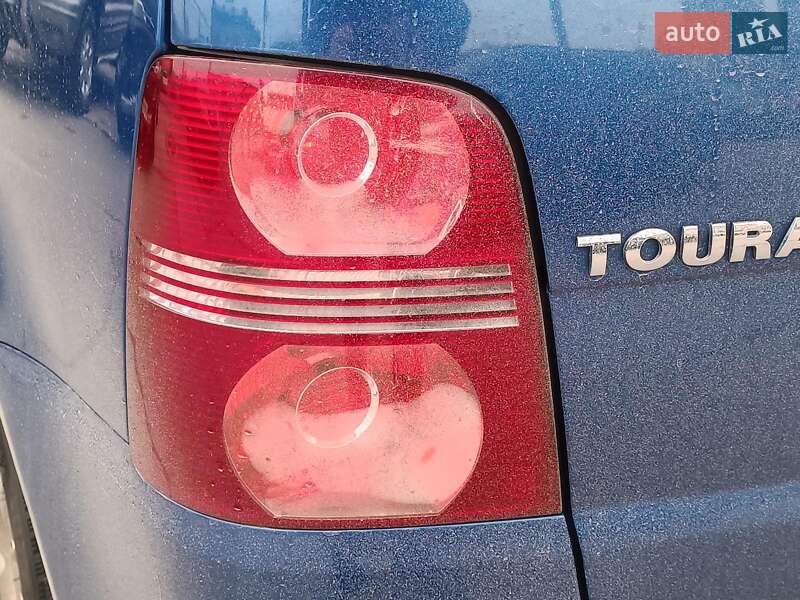 Минивэн Volkswagen Touran 2007 в Харькове