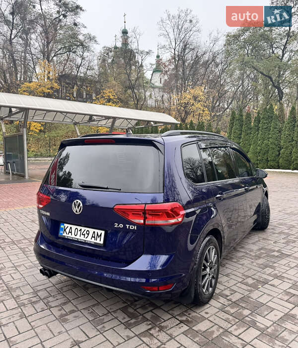 Мінівен Volkswagen Touran 2015 в Києві фото 10 Мінівен Volkswagen Touran 2015 в Києві